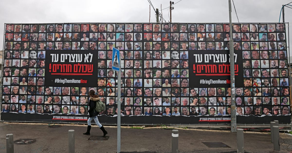 4 ostatici israelieni eliberați în schimbul cu Hamas. 1 4 ostatici israelieni eliberati in schimbul cu Hamas