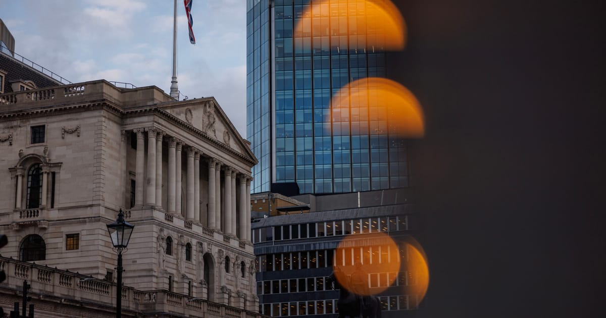 Banca Angliei reduce ratele dobanzilor si prognoza de crestere