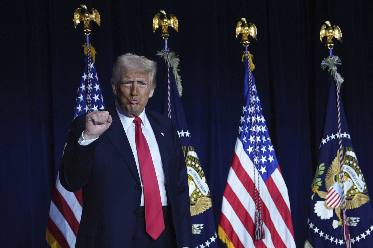 Comentator principal Trump anticipa vizita la Super Bowl