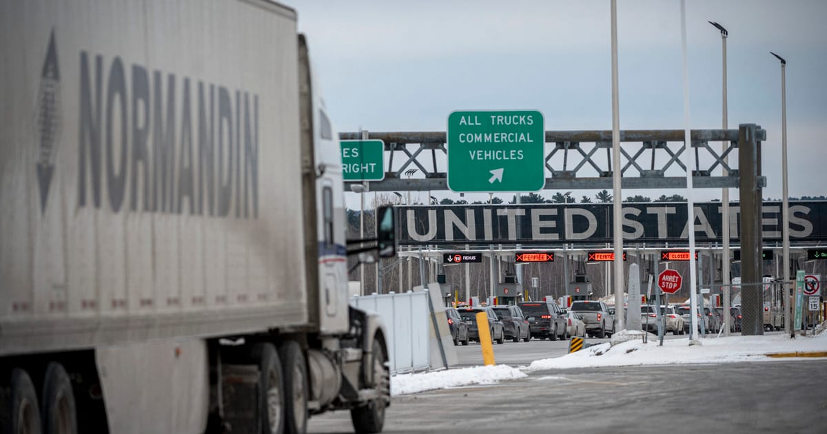 Fanii sportului canadieni huiduie imnul SUA dupa razboiul comercial declansat de Trump