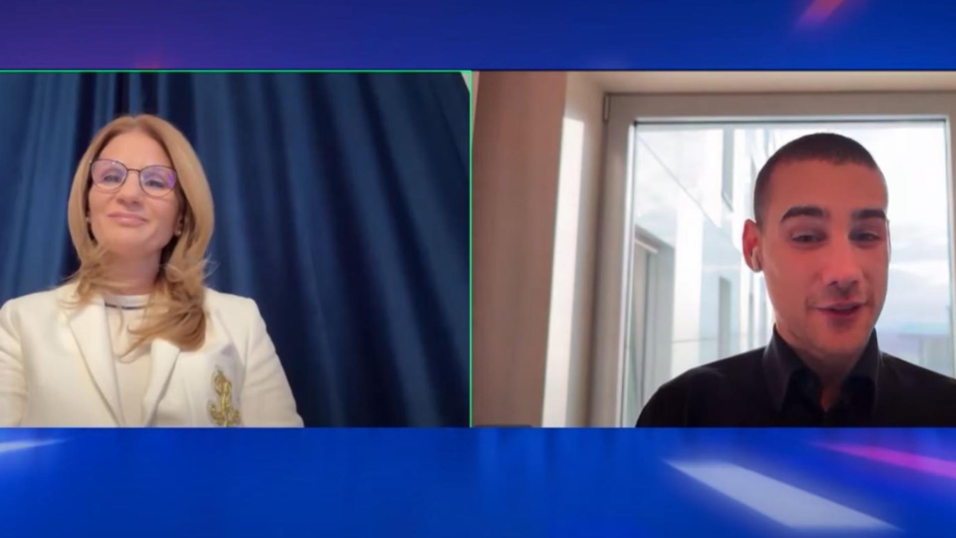 Interviu cu jurnalistul care a dezvăluit secretele lui Călin Georgescu, președintele ales VIDEO 1 Interviu cu jurnalistul care a dezvaluit secretele lui Calin Georgescu presedintele ales VIDEO
