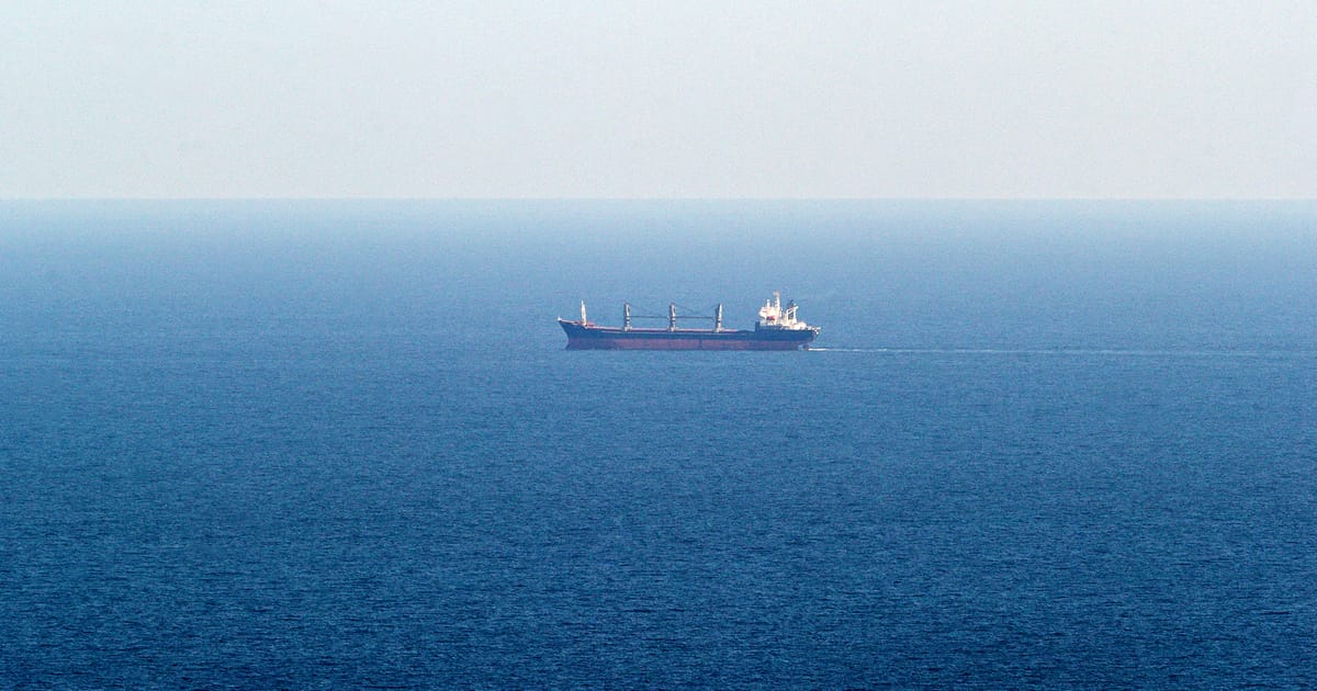 Petrolier se ciocneste cu nava de marfa in Marea Nordului