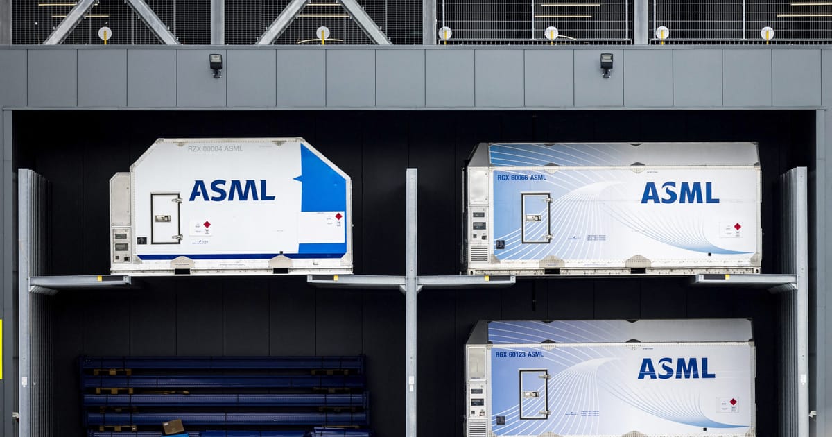 Campionul european al cipurilor ASML avertizeaza despre incertitudinea tarifelor Trump