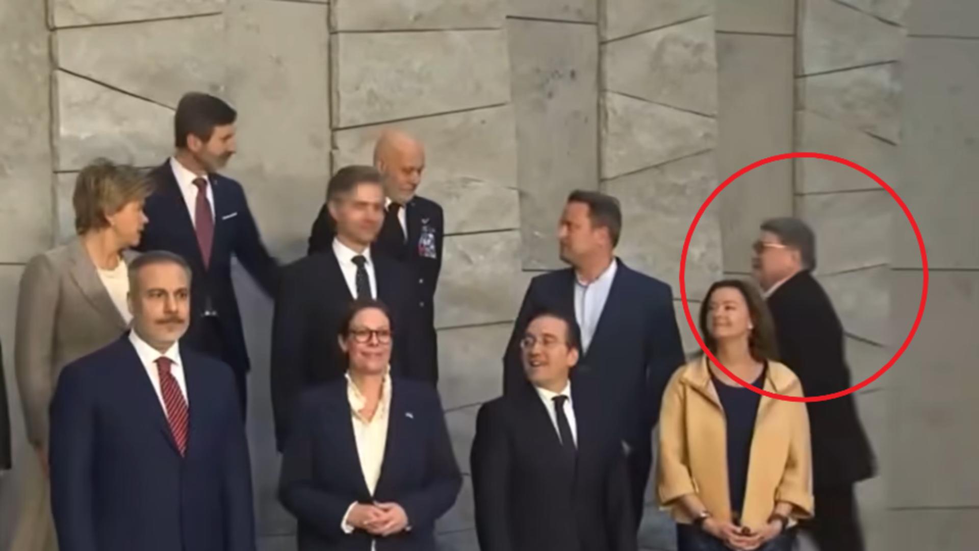 Emil Hurezeanu protagonistul unui moment comic la NATO