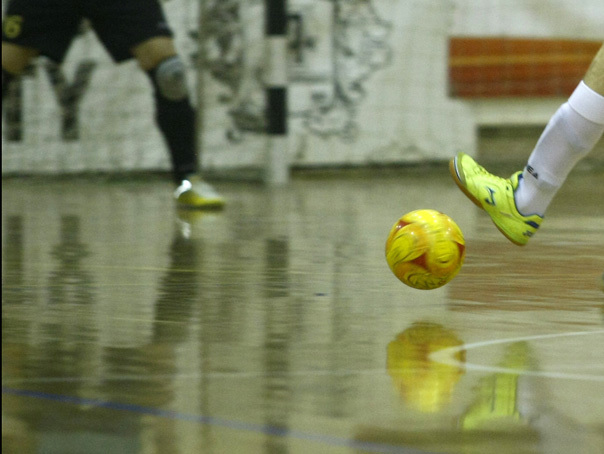 Futsal CSM Targu Mures vs FK Odorheiu in finala joi