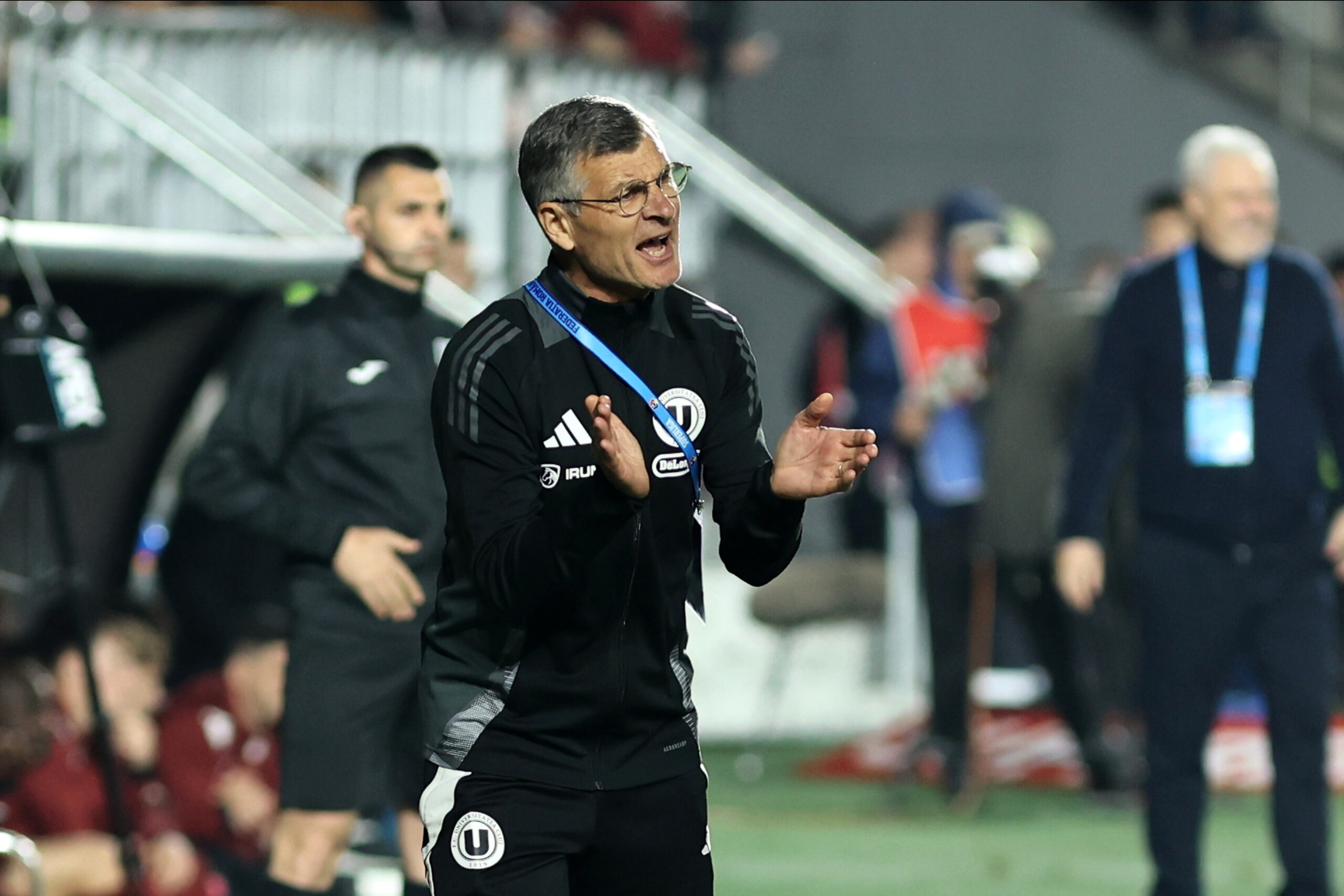 Ioan Ovidiu Sabau antrenorul etapei a 5 a Cum arata cel mai bun 11