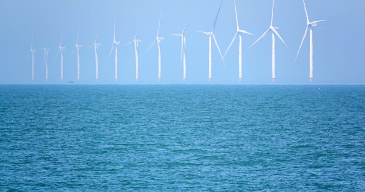 Oficialii lui Trump presaza principala agentie energetica sa renunte la misiunea climatica