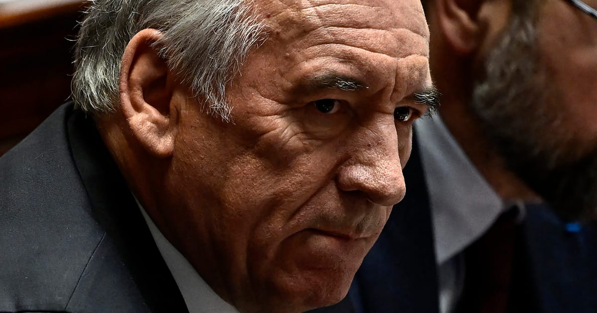 Premierul francez Bayrou socat dupa ce a aflat ca fiica sa a fost abuzata la o scoala afectata de scandaluri