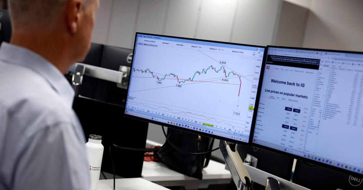 Razboiul tarifar al lui Trump pune in pericol stabilitatea financiara a Regatului Unit avertizeaza Banca Angliei