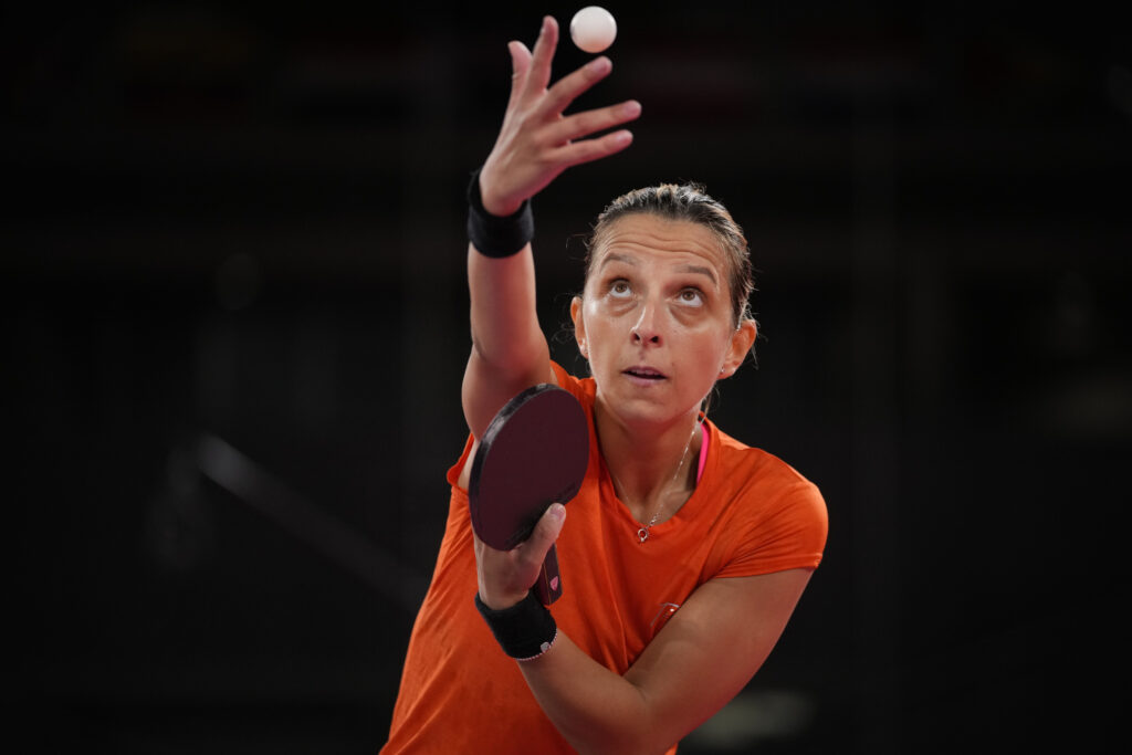 Tenis de masa Elizabeta Samara victorie clara impotriva americancei Amy Wang