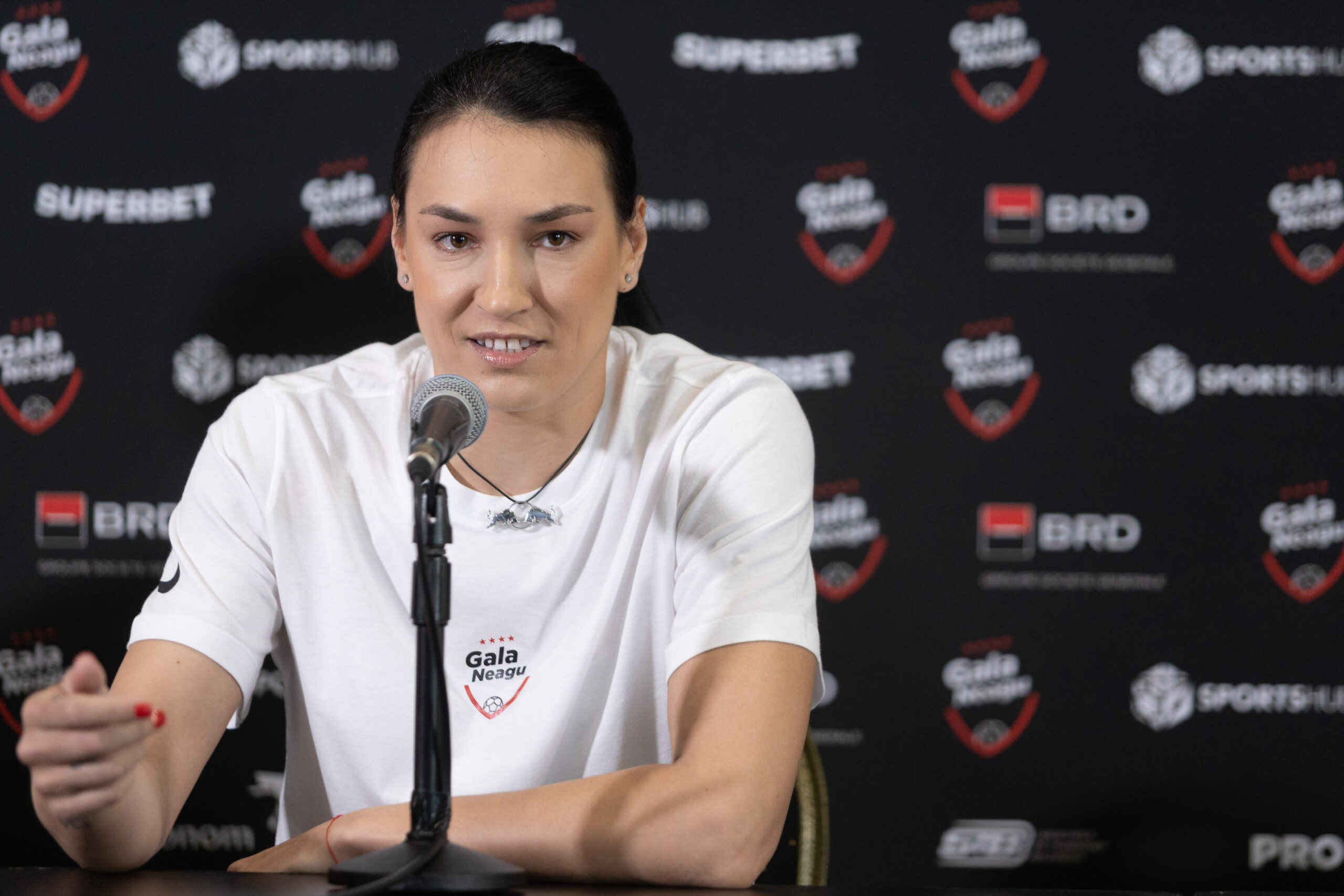 Cristina Neagu va fi decorata de presedintele Romniei