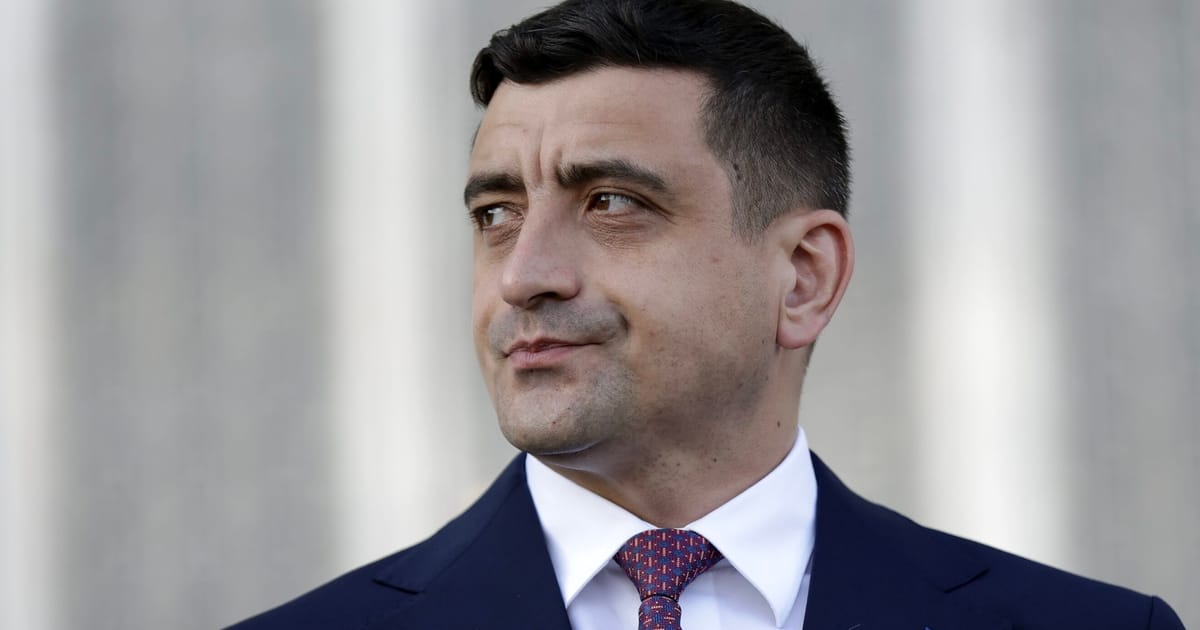 Favoritul alegerilor din Romania spune ca nu ar trimite ajutor militar Ucrainei