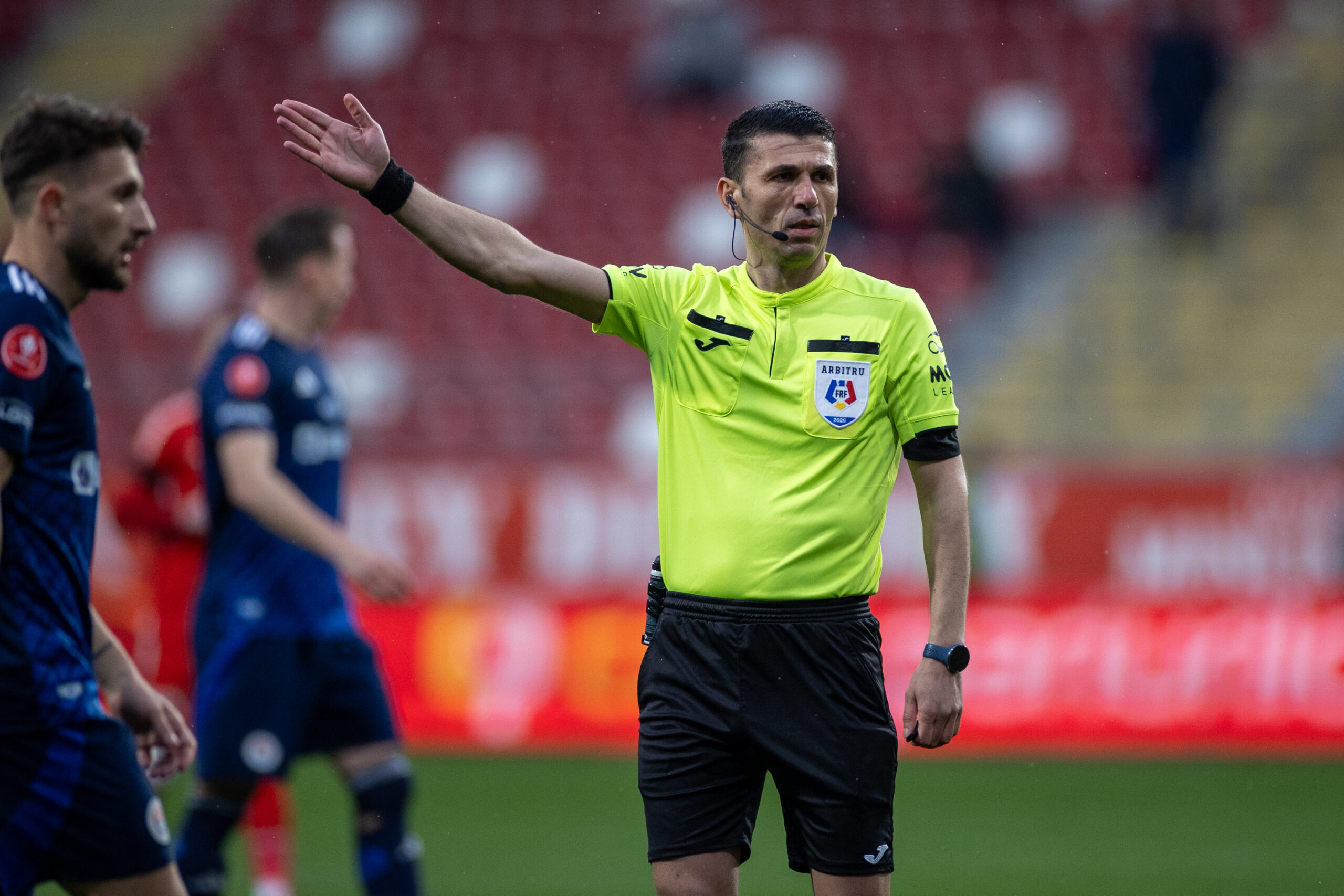 Marcel Birsan va arbitra derby ul clujean din Superliga