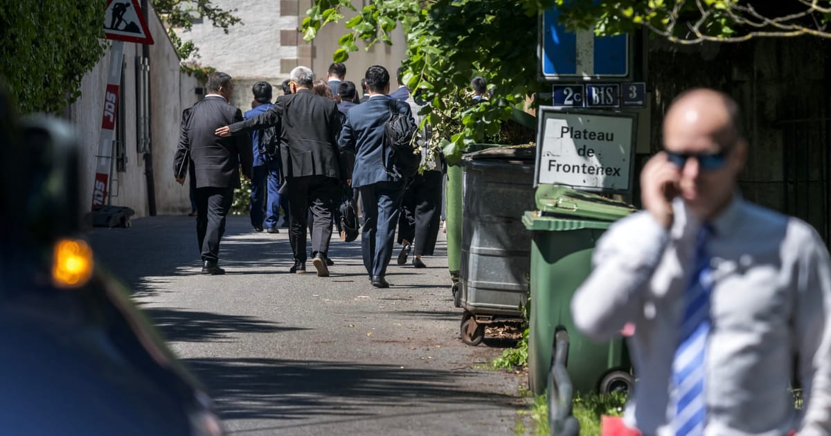 Trump salută „resetarea totală” cu China după întâlnirea comercială de la Geneva 1 Trump saluta resetarea totala cu China dupa intalnirea comerciala de la Geneva