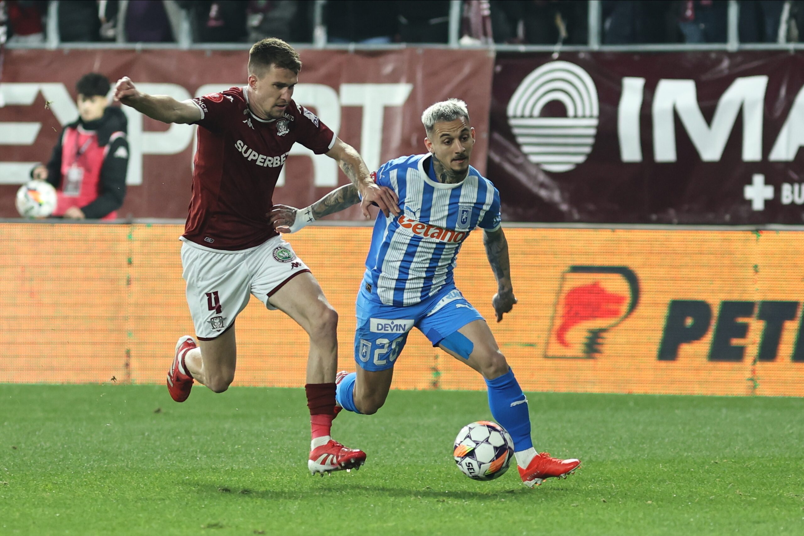 Universitatea Craiova Rapid duelul ofensivelor din Superliga