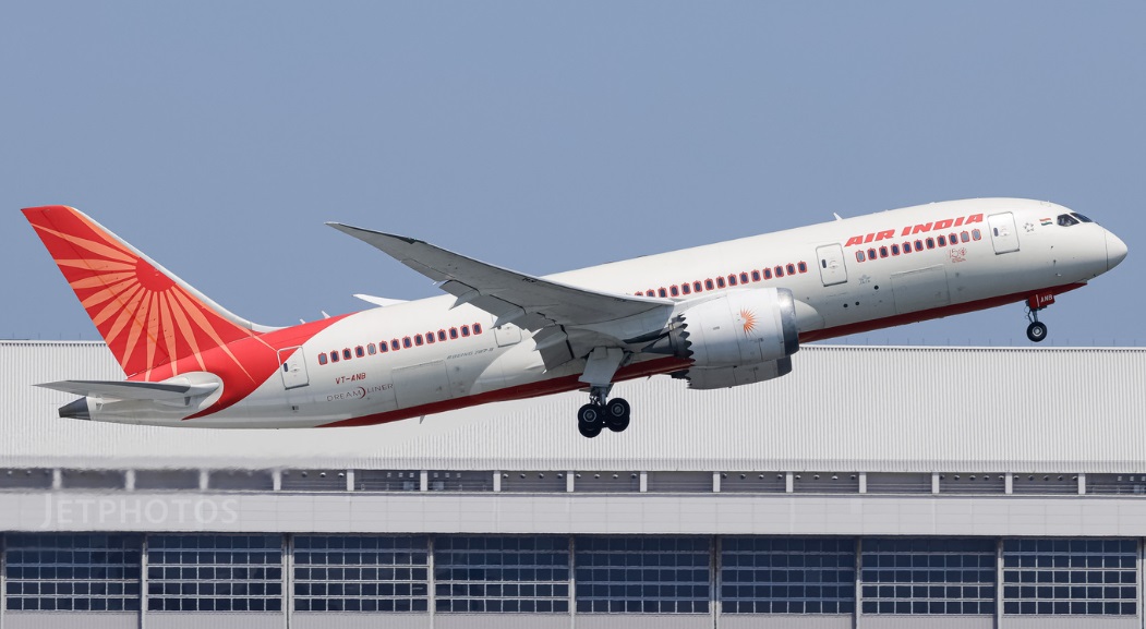 Actiunile Boeing au cazut cu 8 dupa prabusire