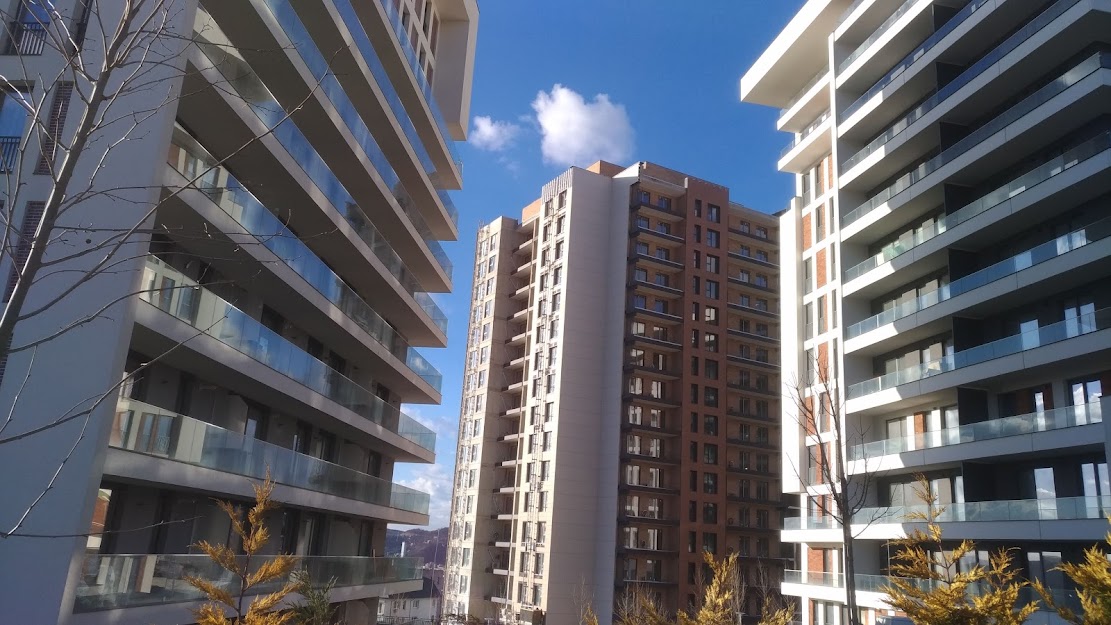 Cluj Napoca Preturi mari si vanzari lente de apartamente