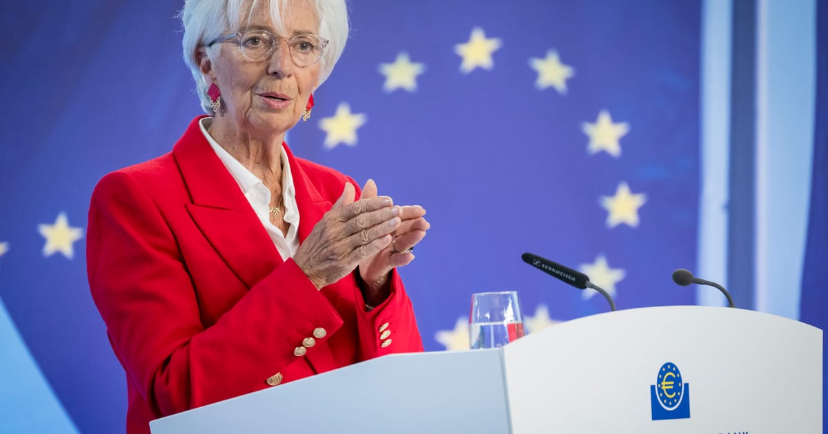 Lagarde de la BCE indeamna usor China sa se schimbe