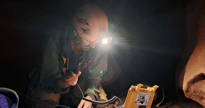 Misiune de salvare a speologilor blocati in pestera