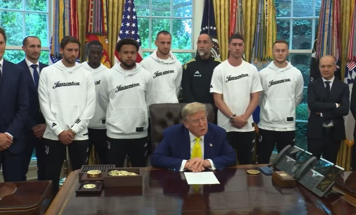 Moment stanjenitor la Casa Alba Trump si jucatorii Juventus