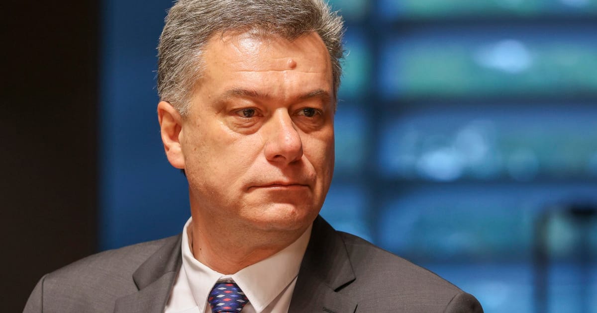 Scandalul dealerului de droguri bitcoin ameninta alegerile din Cehia