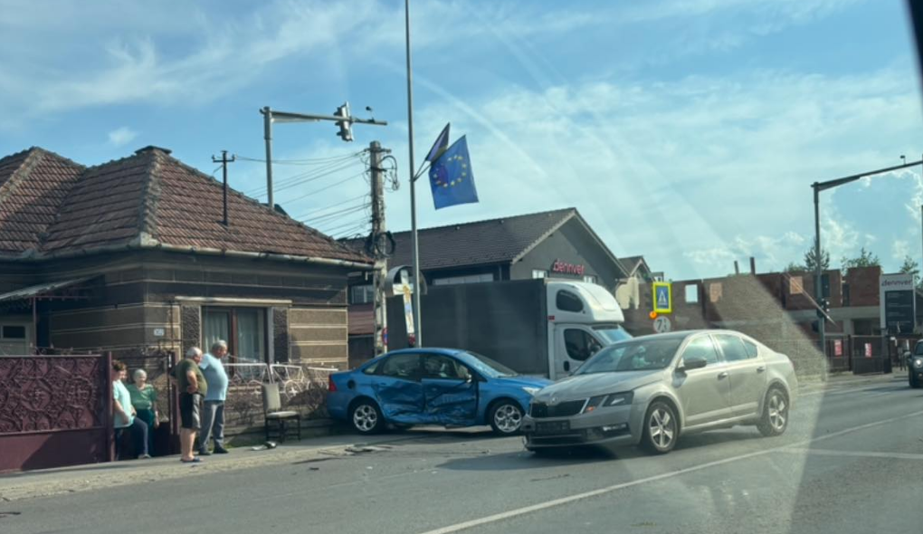 Trafic de cosmar in Floresti dupa accident