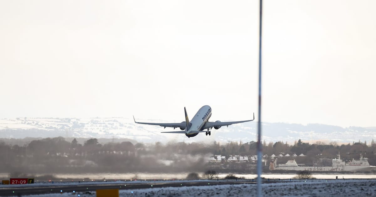 Companiile aeriene europene sunt furioase din cauza grevei controlorilor de trafic din Franta