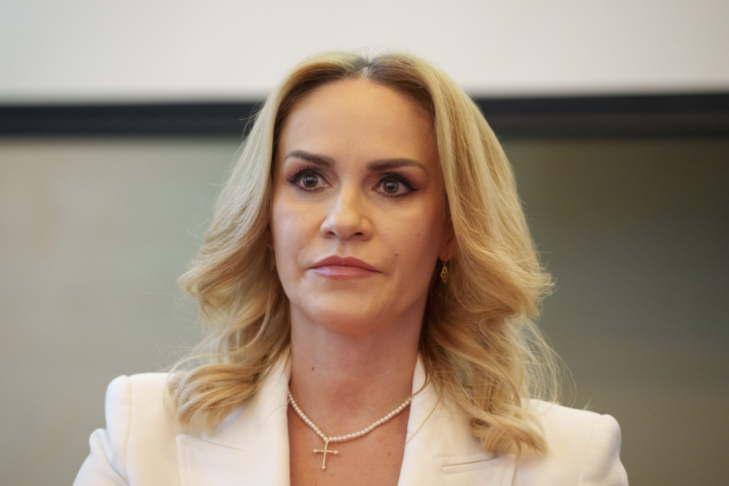 Gabriela Firea a interpelat CE privind violena in cuplu