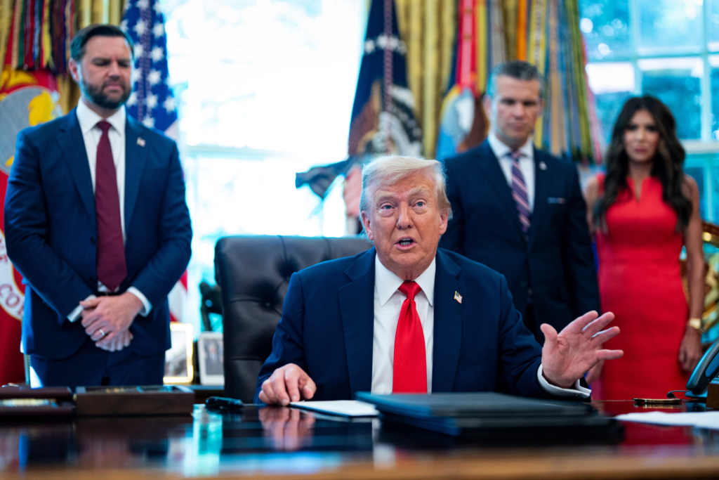 Trump ameninta UE cu taxe vamale pentru Google