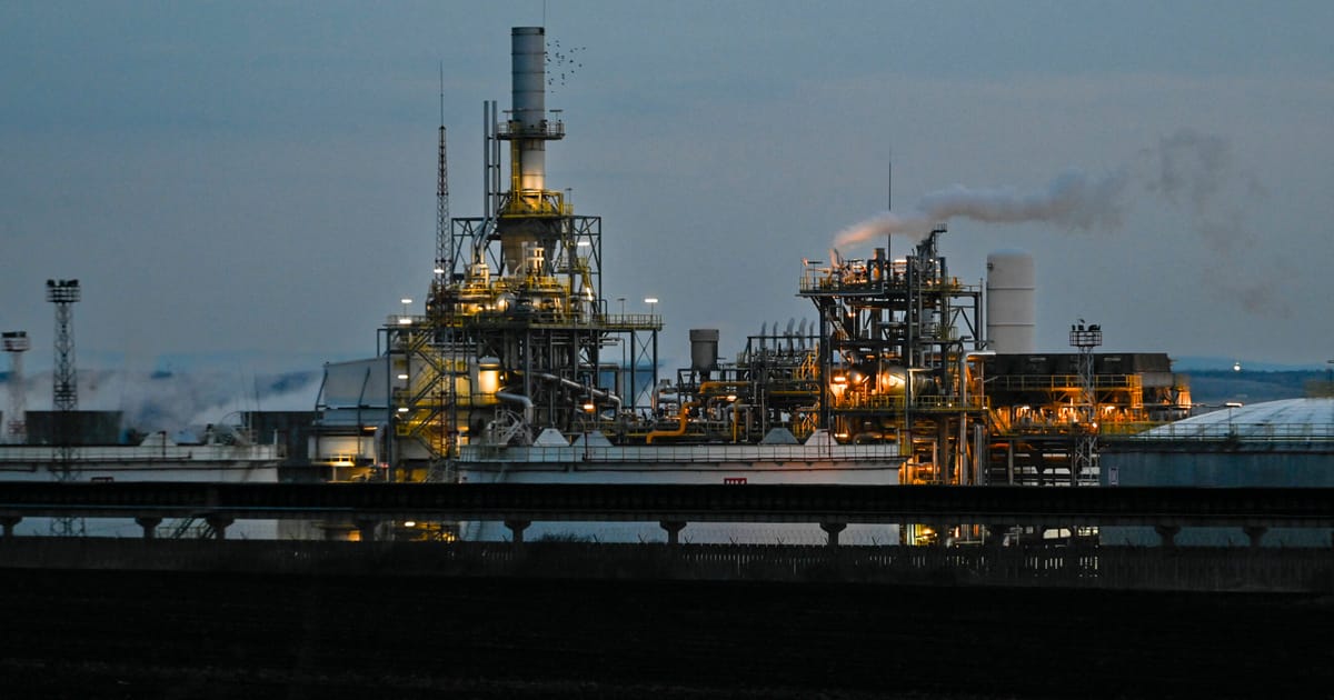 Bulgaria exploreaza scutirea de sanciunile lui Trump asupra petrolului
