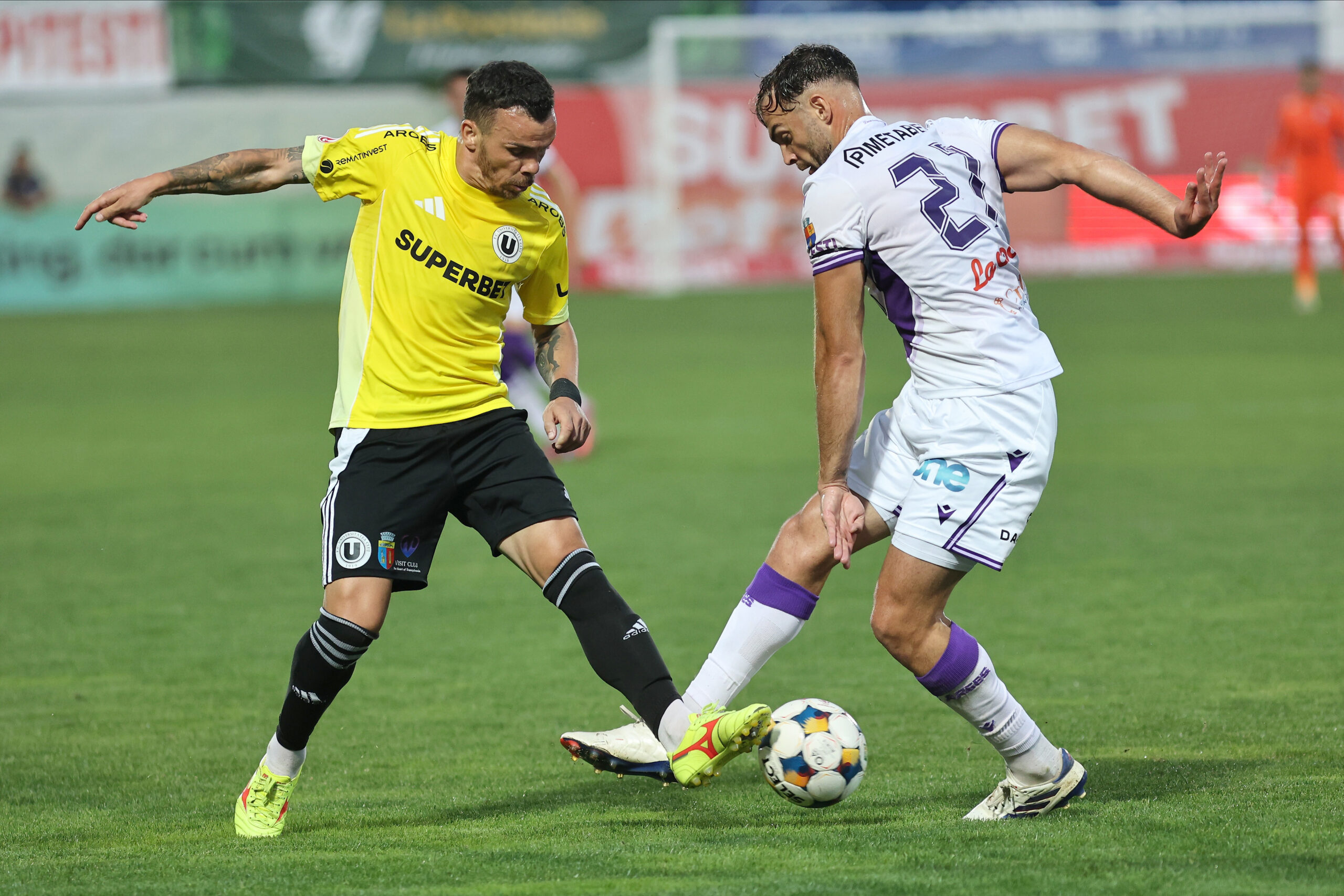 FC Arges Universitatea Cluj finalizeaza etapa a 2 a din play off ul Superligii Doua meciuri programate in play out