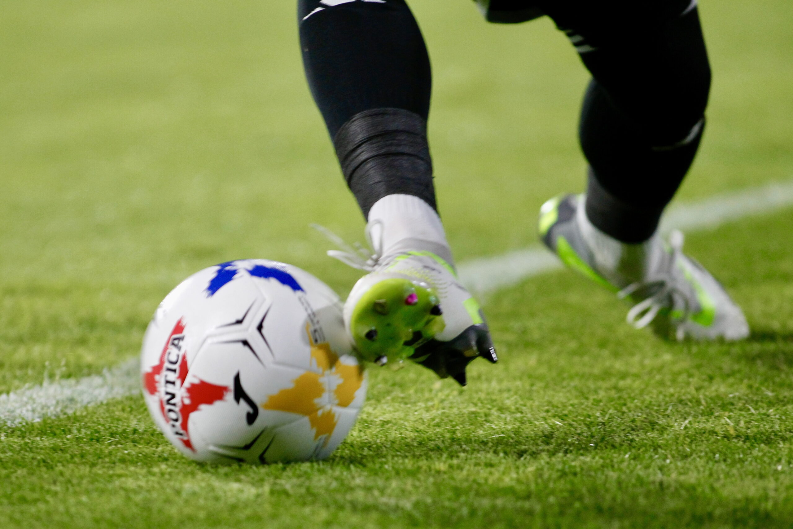 Sezonul regulat in Liga 2 s a incheiat O echip a terminat fara sa piarda vreun meci