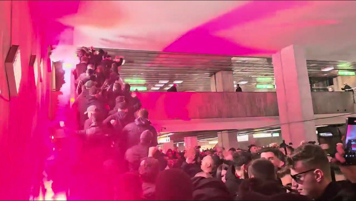 Ultrasii lui Dinamo au strigat mesaje rasiste inainte de meciul cu Rapid