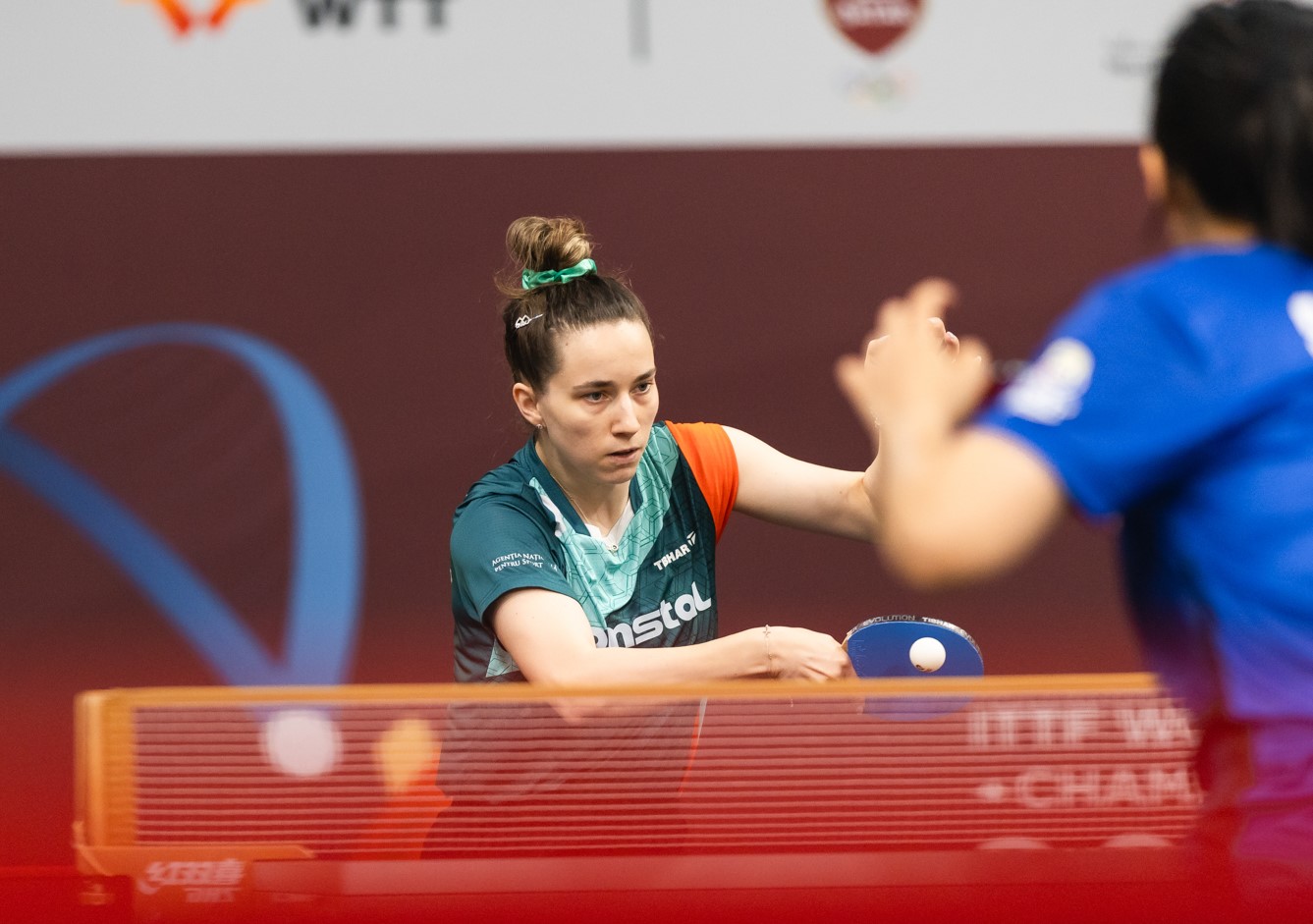 andreea dragoman infrunta infrangerea in fata celei de a treia jucatoare a lumii la debutul sau in cupa mondiala de tenis de masa