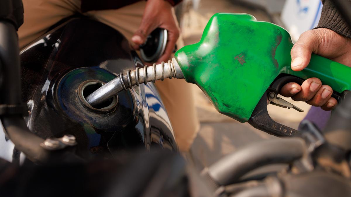 cat costa motorina si benzina miercuri 25 martie bolojan sustine ca reducerea accizei la combustibil