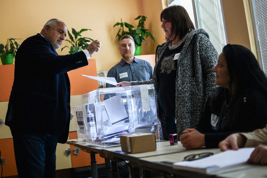 Bulgaria solicta sprijinul UE pentru a contracara interventiile straine in alegeri Analist Dupa ceea ce am observat in Romania aceasta este o tendinta foarte periculoasa