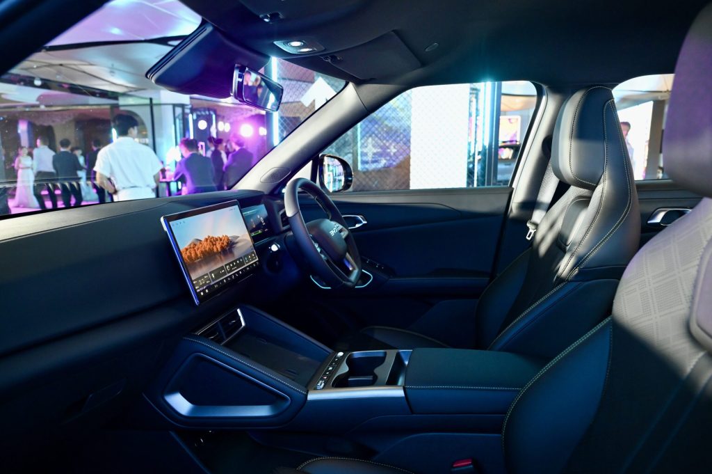 Caz de sclavie in Ungaria Gigantul auto chinez BYD acuzat de exploatarea muncitorilor chinezi in fabrica sa din tara