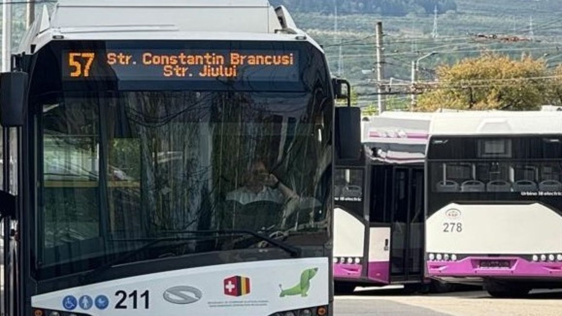 Clujenii din zona Intre Lacuri au fost ascultati Linia 57 va avea un program extins si curse suplimentare inclusiv in weekend