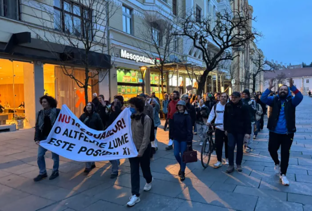 Clujenii protesteaza Se organizeaza o manifestatie impotriva implicarilor Romaniei in conflictul cu Iran