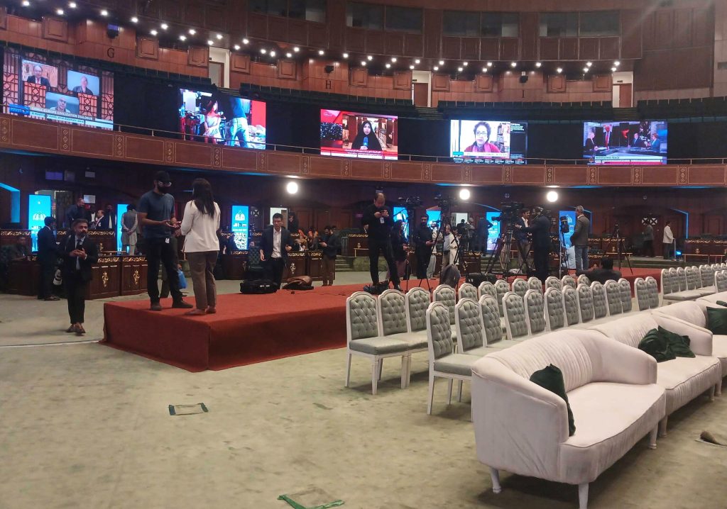 Mediatorii progreseaza in negocierile pentru extinderea armistitiului intre SUA si Iran