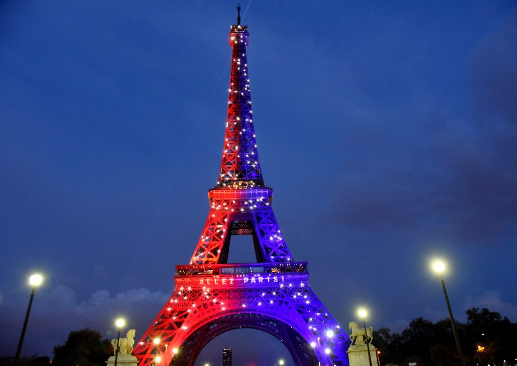 O piesa rara din Turnul Eiffel va fi vanduta la licitatie Care ar putea fi pretul