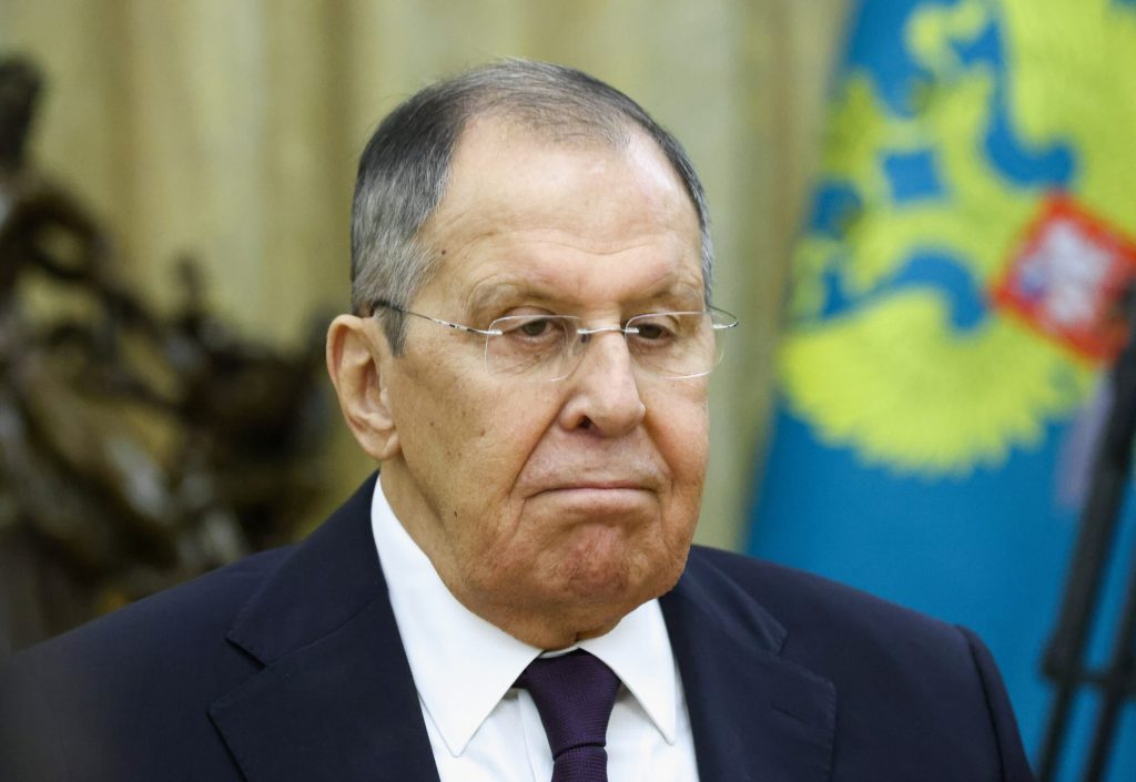 Rusia se angajeaza sa continue livrrile de petrol catre Cuba