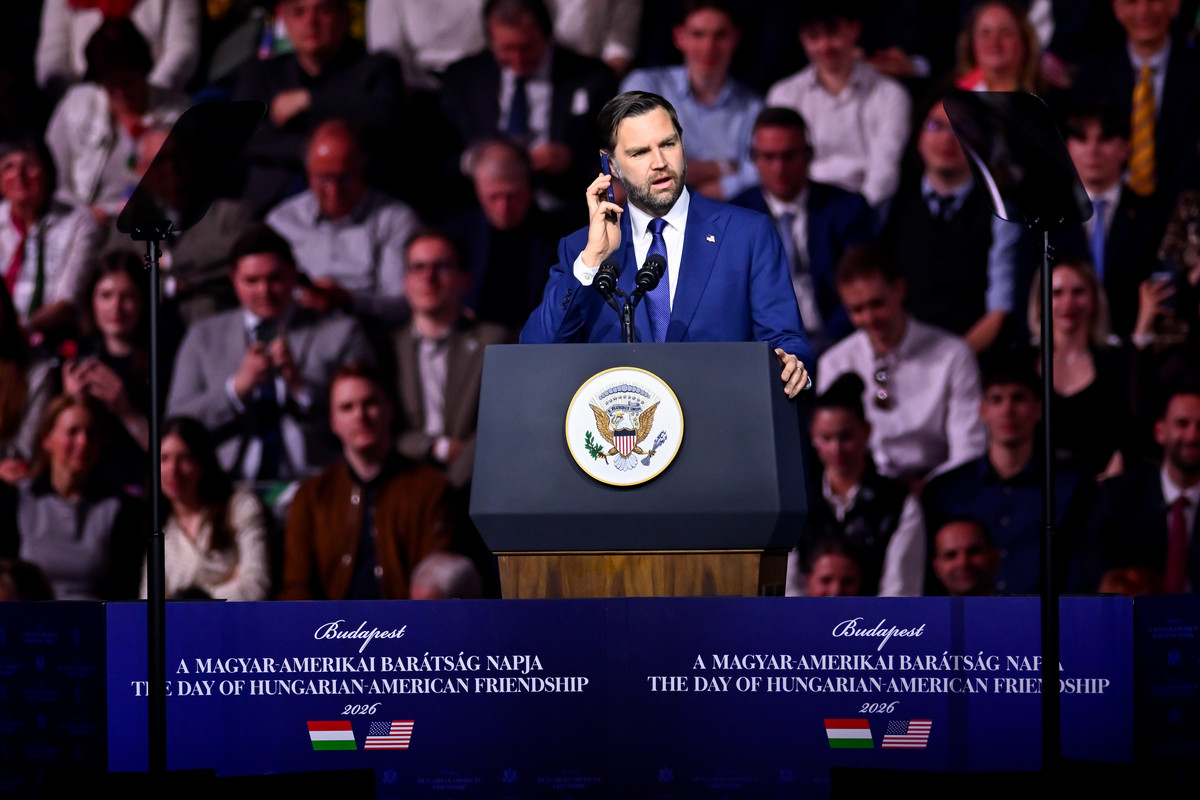 Trump il sustine pe Viktor Orban in timpul unui convorbiri telefonice in cadrul mitingului lui Vance