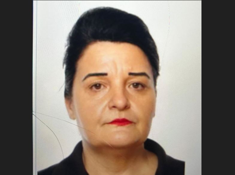 o femeie in varsta de 50 de ani din cluj a disparut in florest daca aveti informatia va rugam sa contactati 112