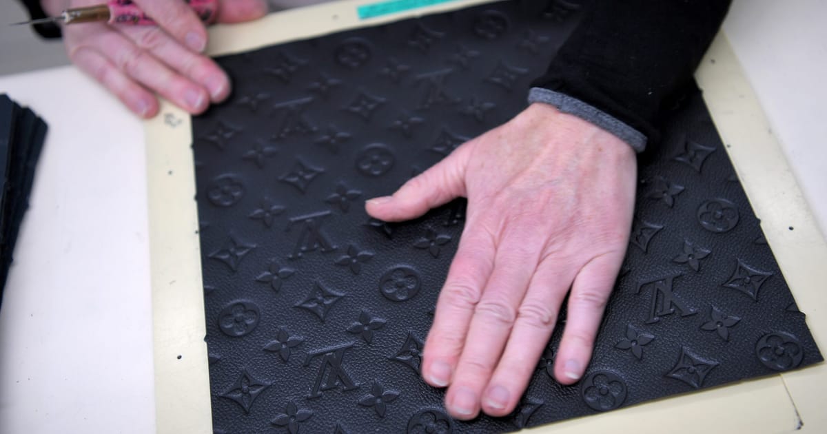 producatorul de piele detinut de lvmh legat de defrisari incearca sa slabesca legislatia ecologica a ue