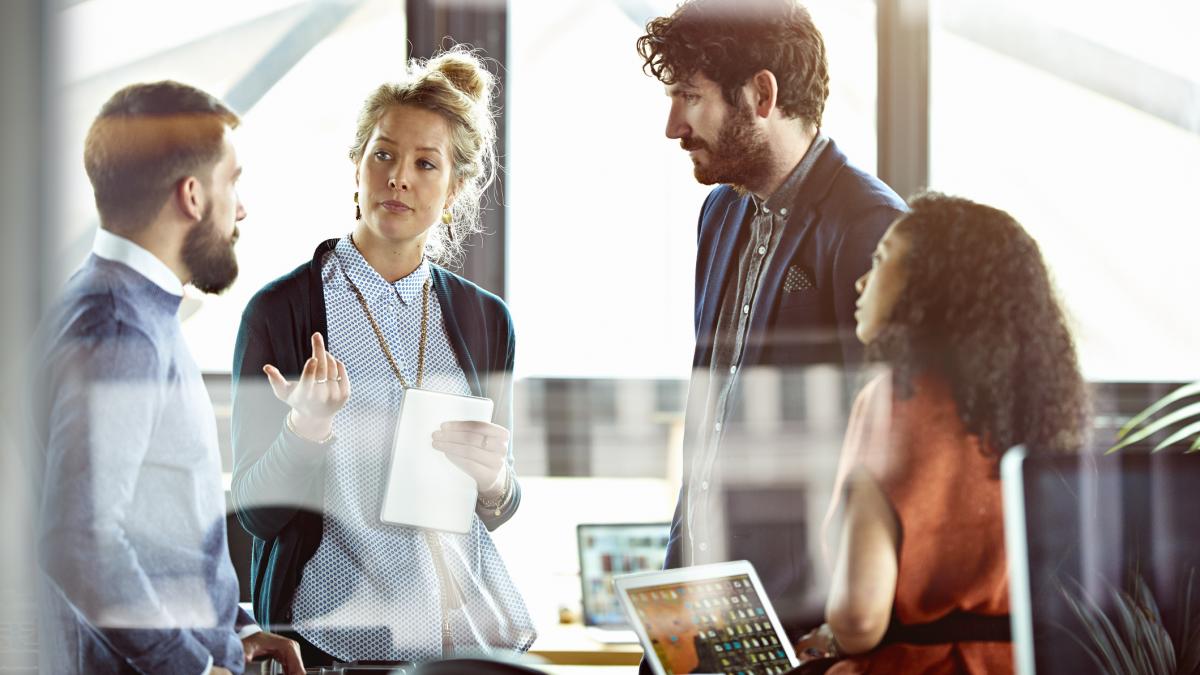 tendinta migratiei tinerilor spre vest reapare ce pierderi inregistreaza economia romaniei acesta inseamna si