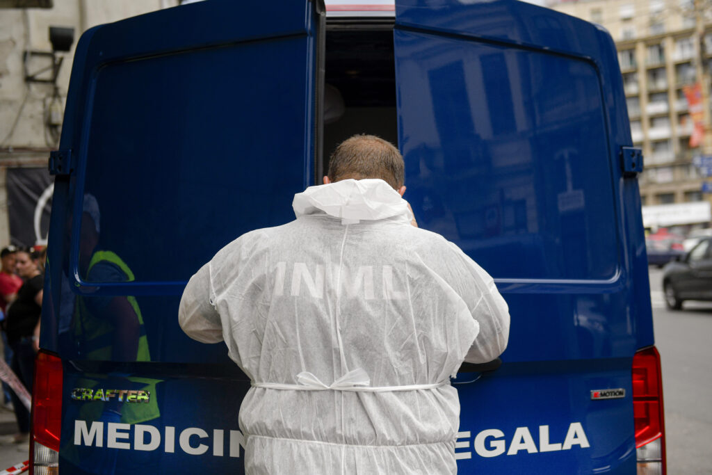 tragedie in capitala cine era femeia medic gasita spanzurata de unitatea exterioara a climatizarii