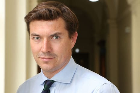 Ambasadorul adjunct al Regatului Unit paraseste Washingtonul in urma unei anchete privind scurgeri de informatii de securitate