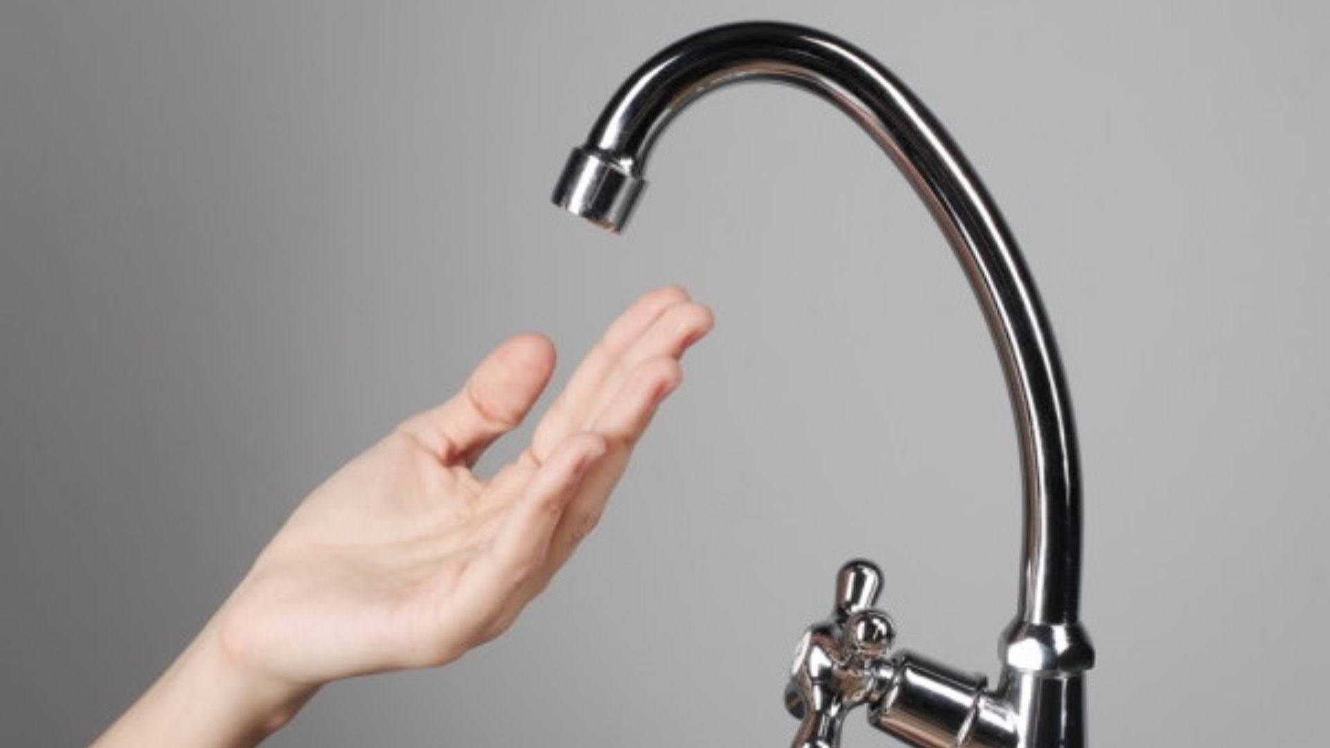 Atenție, clujeni! Aproape 70 de străzi din oraș vor fi fără apă timp de șapte ore. Compania de Apă Someș anunță lucrări planificate la rețea. 1 Atentie clujeni Aproape 70 de strazi din oras vor fi fara ap timp de sapte ore Compania de Apa Somes anunta lucrari planificate la retea