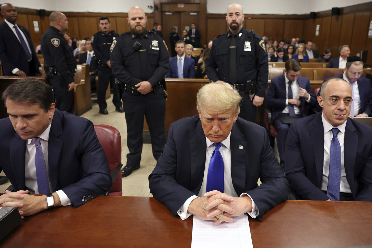 Avocatii fostului Trump obtin posturi de rang inalt in administratie sau pe banca federala